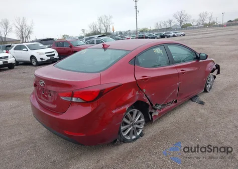 2014 Hyundai Elantra Se z USA, uszkodzony, nr VIN 5NPDH4AE8EH479855